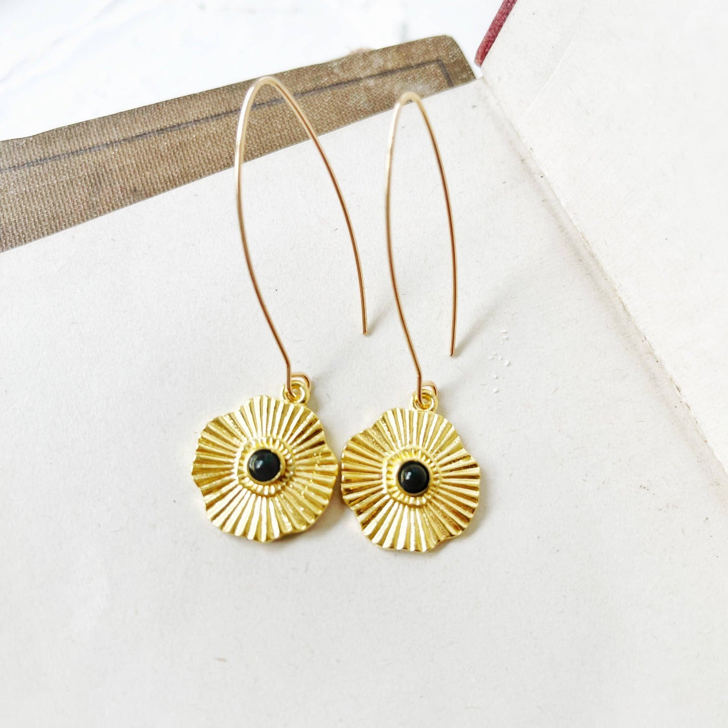 goldplated wire obsidian earrings