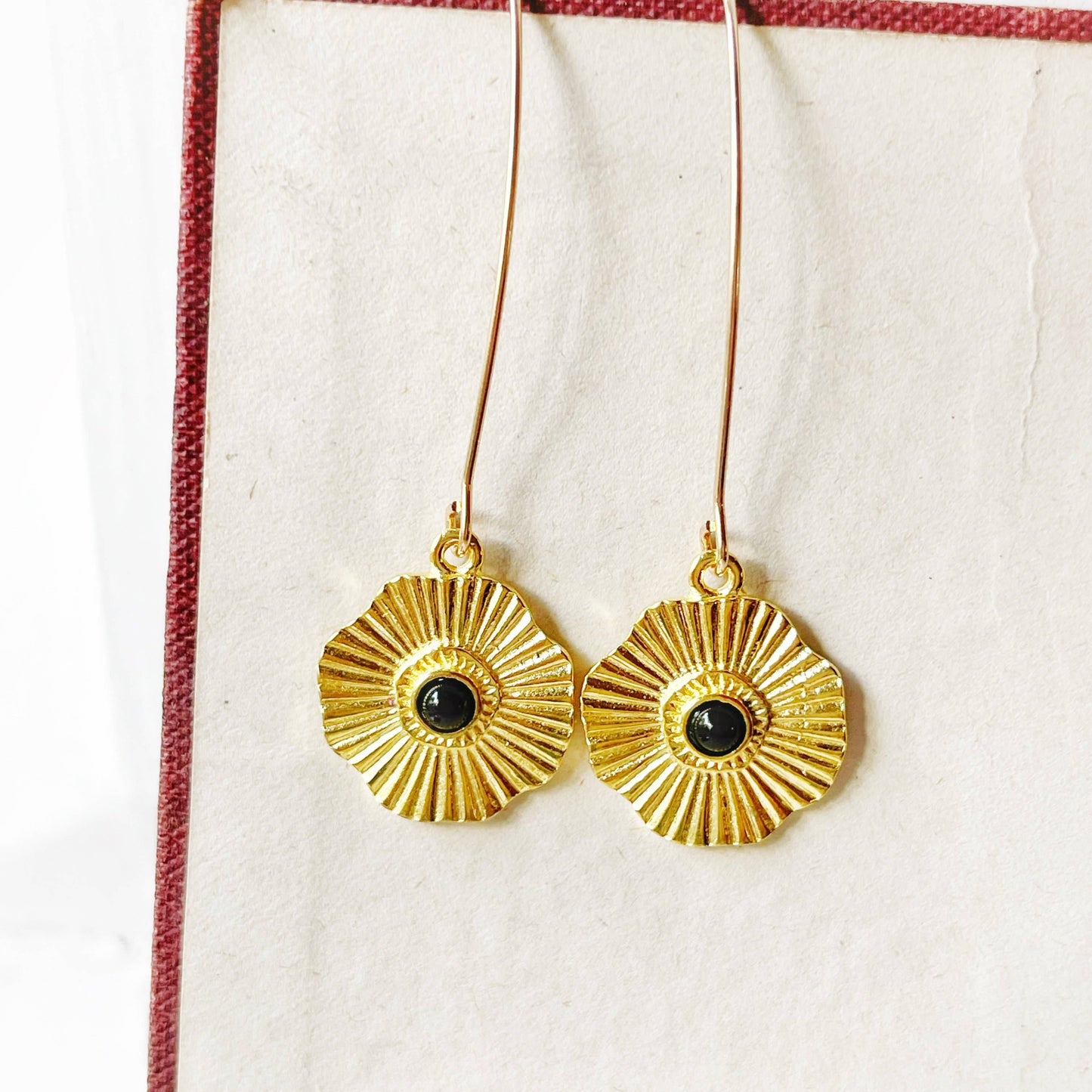 Gold wire handing obsidian earrings