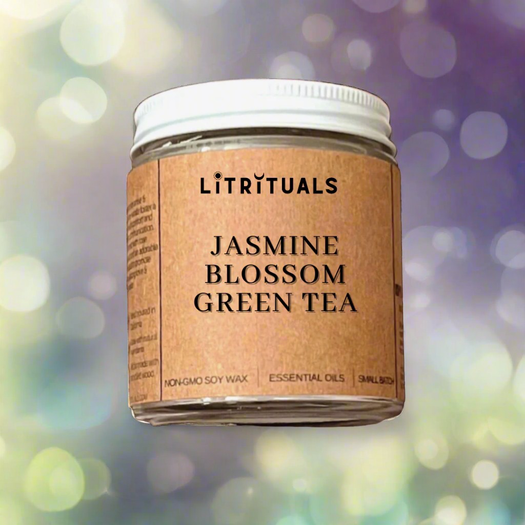 Jasmine Blossom Green Tea Soy Candle - Wooden Wick: Small (4 oz)
I
